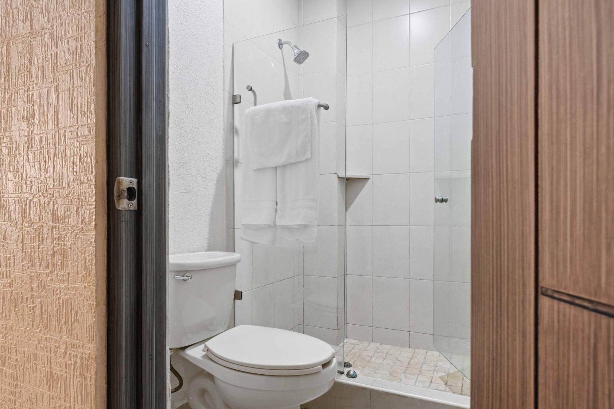 Homesuites Zaragoza Culiacán Exterior foto
